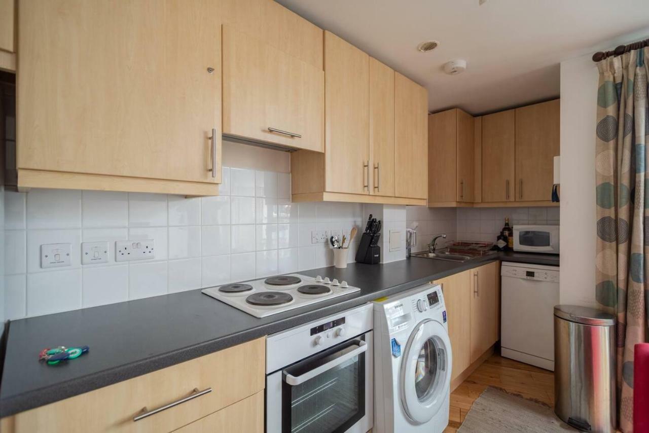 Guestready - Spacious 1 Bed For 4 Victoriapimlico London Luaran gambar